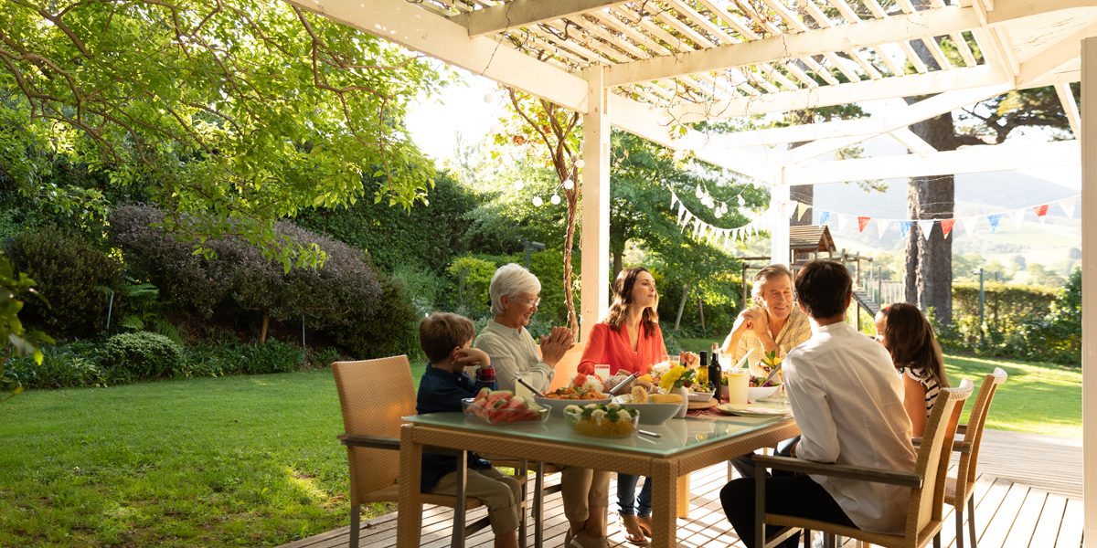 How Tall Should A Pergola Be