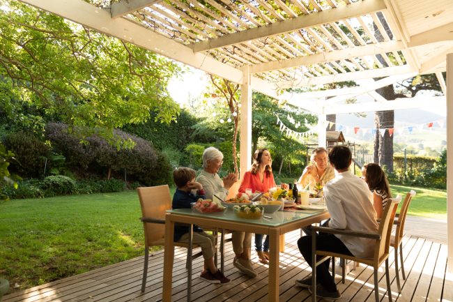 How Tall Should A Pergola Be