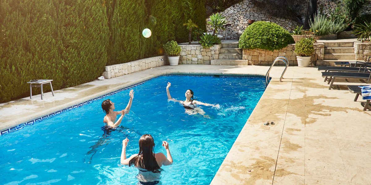 Average Swimming Pool Size